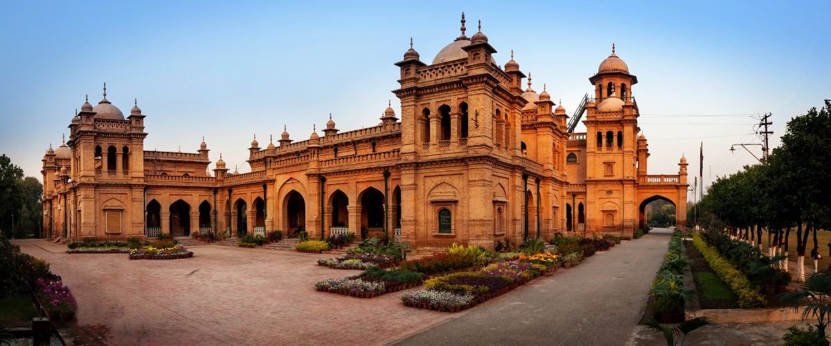 Saudia Peshawar Office in Pakistan