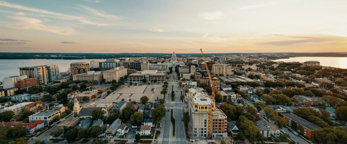 Delta Airlines Madison Office – Flights, Services, Airport Access, and Travel Planning