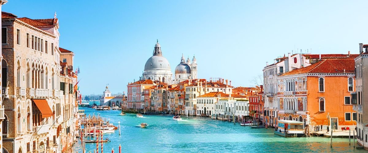 Emirates Airlines Venice Office in Italy