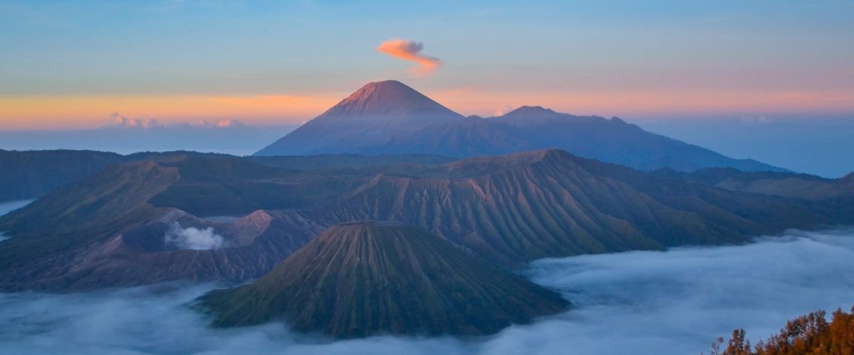 Thai Airways Surabaya Office in Indonesia